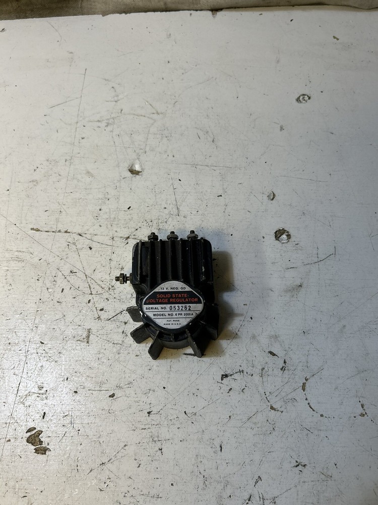 Chrysler 85HP voltage regulator F404470-1