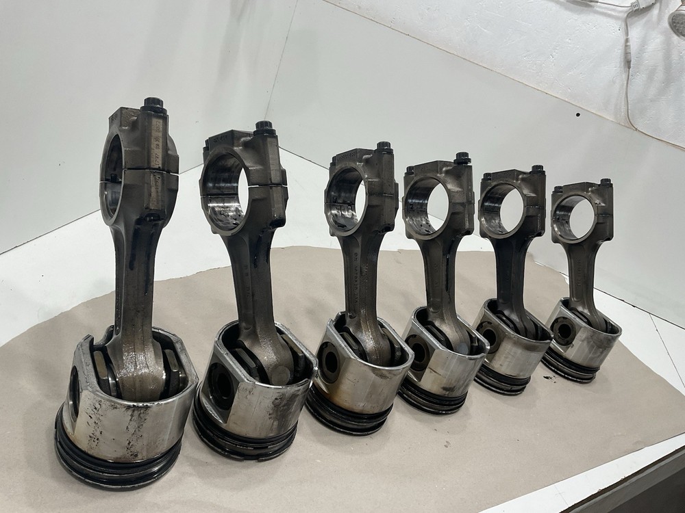 Cummins Engine Connecting Rod 3079629 OEM