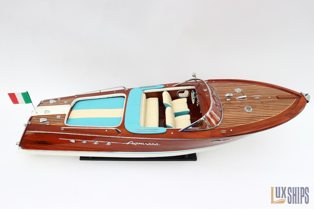 Super Riva Lamborghini Model Ship