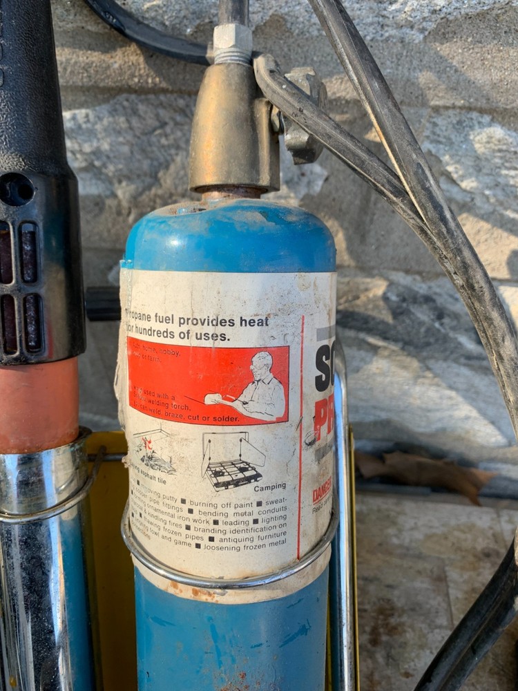 Solid OX2 Solid oxygen Welding Torch Brazes Welds Cuts Solders UNTESTED