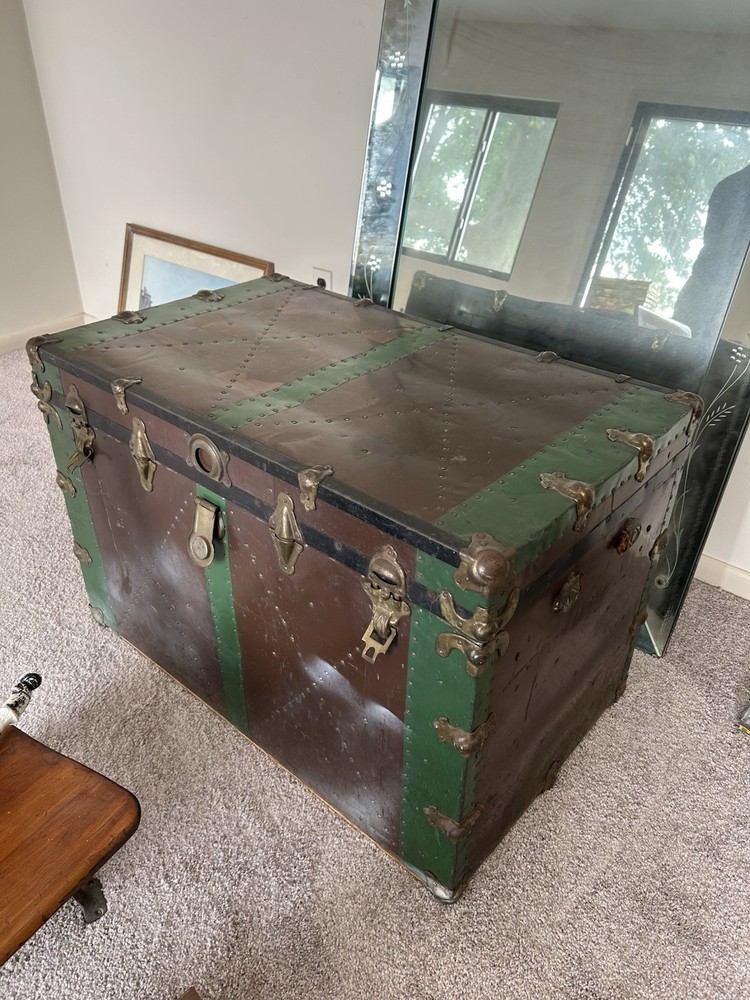 Vintage Trunk