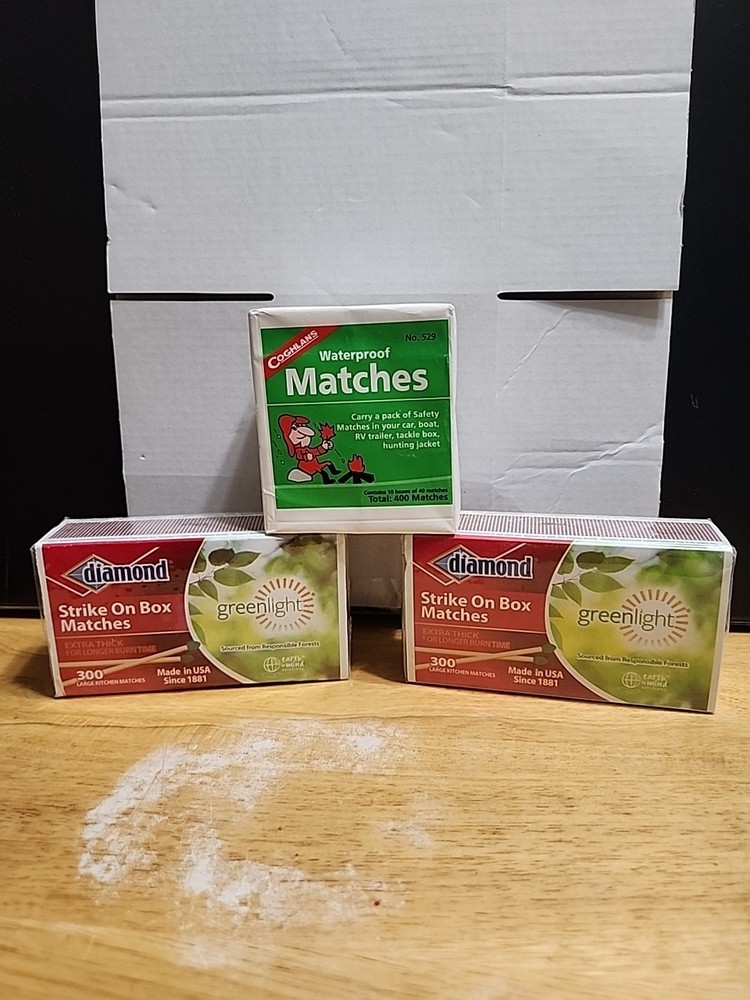 Box Matches Lot