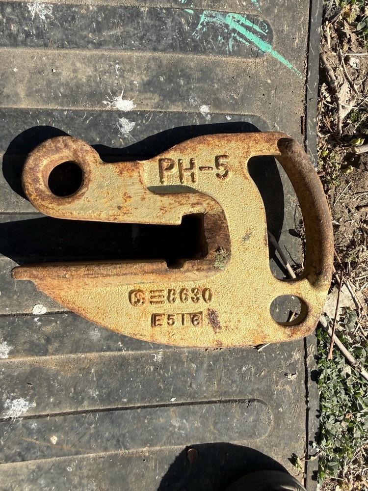 Newco PH-5 Pipe Hook Used (no Plastic Insert)