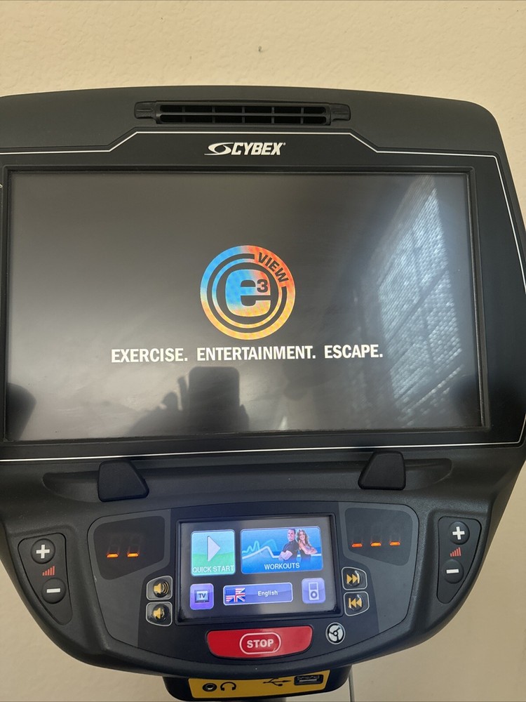 Cybex 770C Upright Bike w/E3 Console