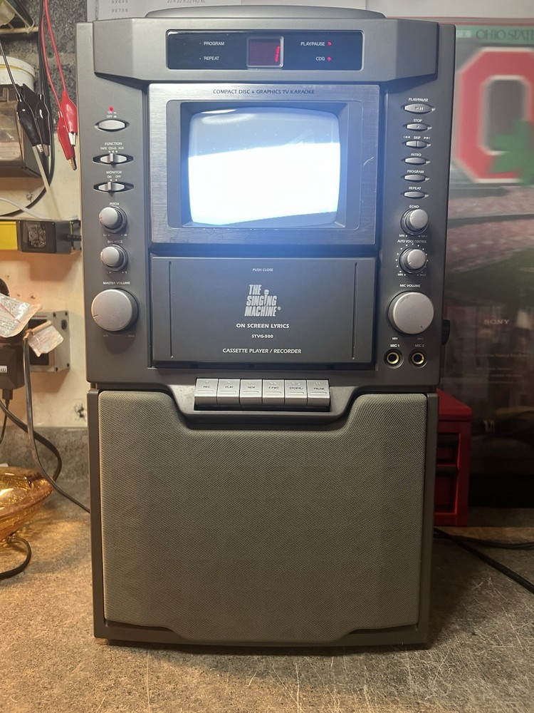 The Singing Machine Model: STVG-500. Karaoke Machine