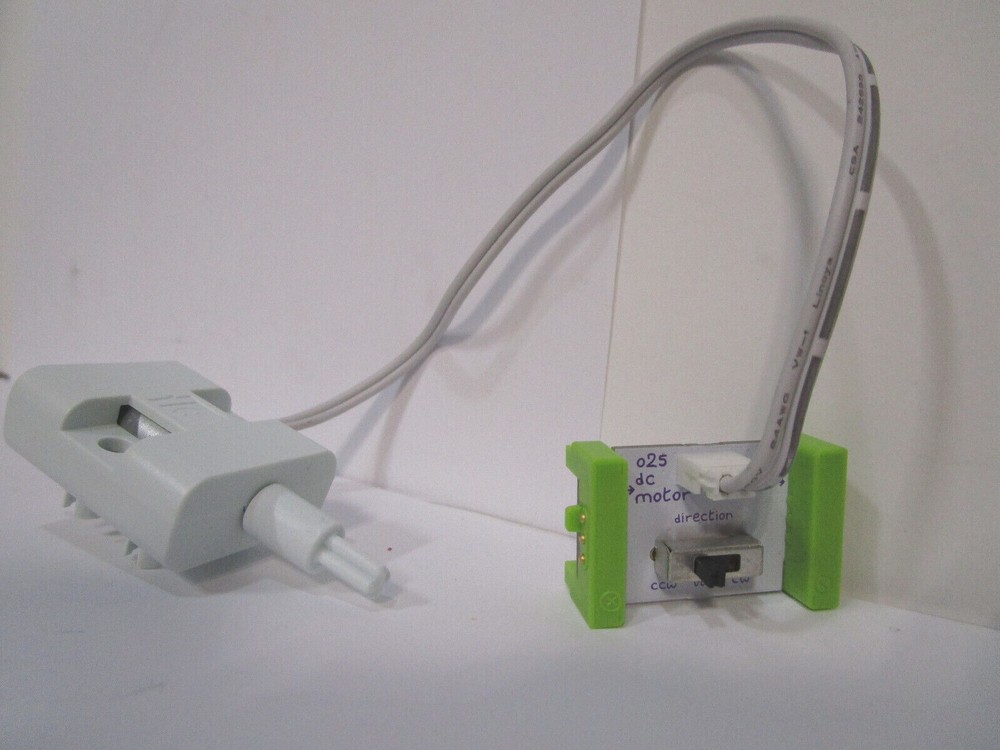 1 NEW LITTLEBITS ELECTRONICS o25 DC motor