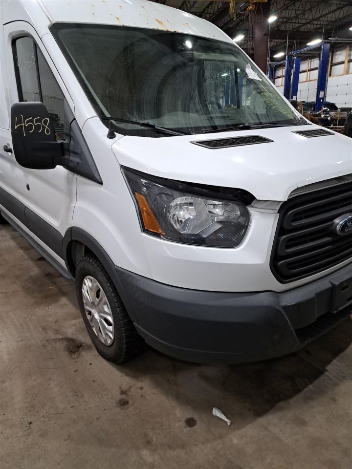 2016 Transit35 Camera/Projector Sku#4366055