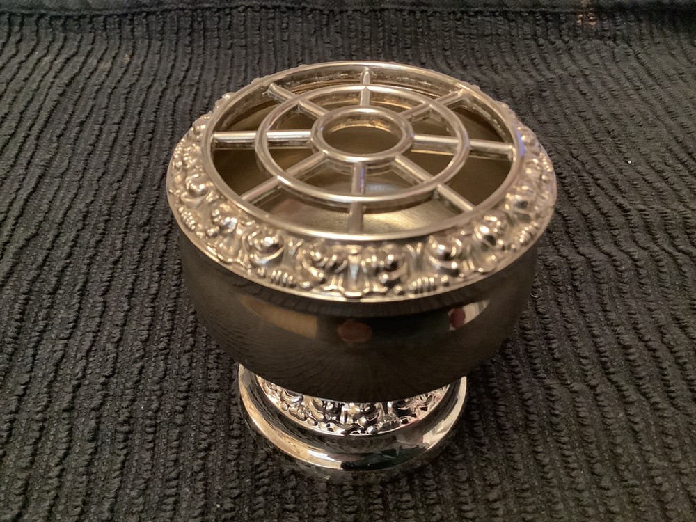 Llanthe Silver Plate Small Rose Bowl.