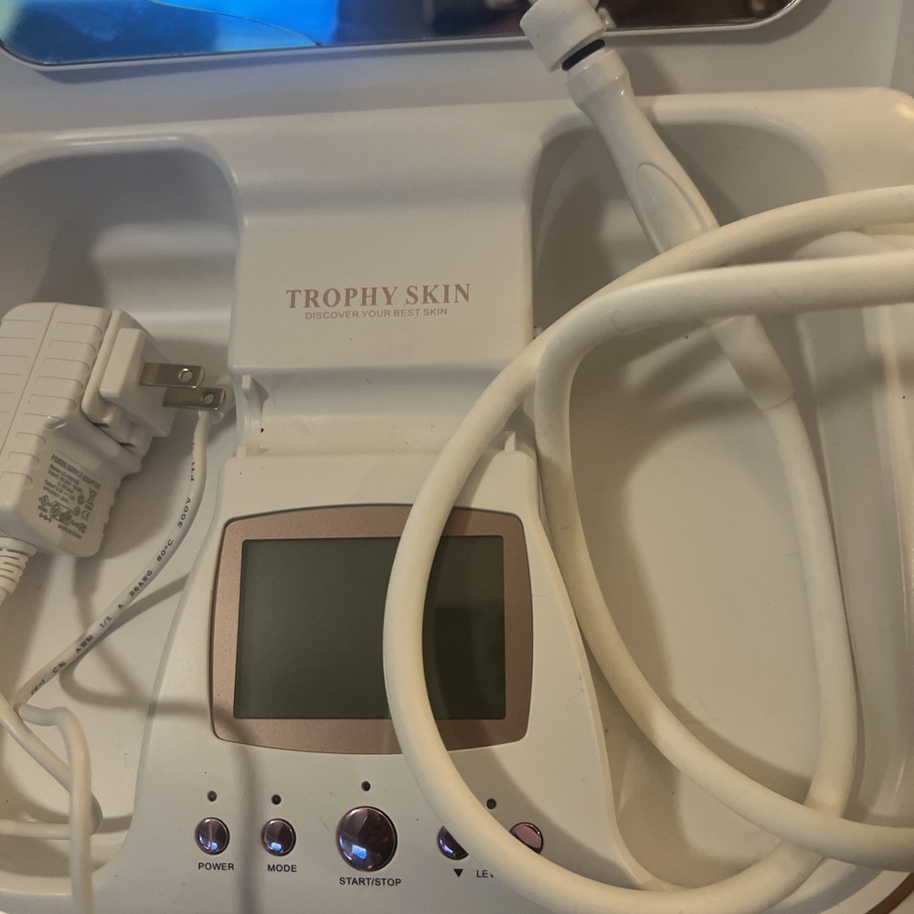 Trophy Skin MicrodermMD, Microdermabrasion System Replacement,Mirror Cracked