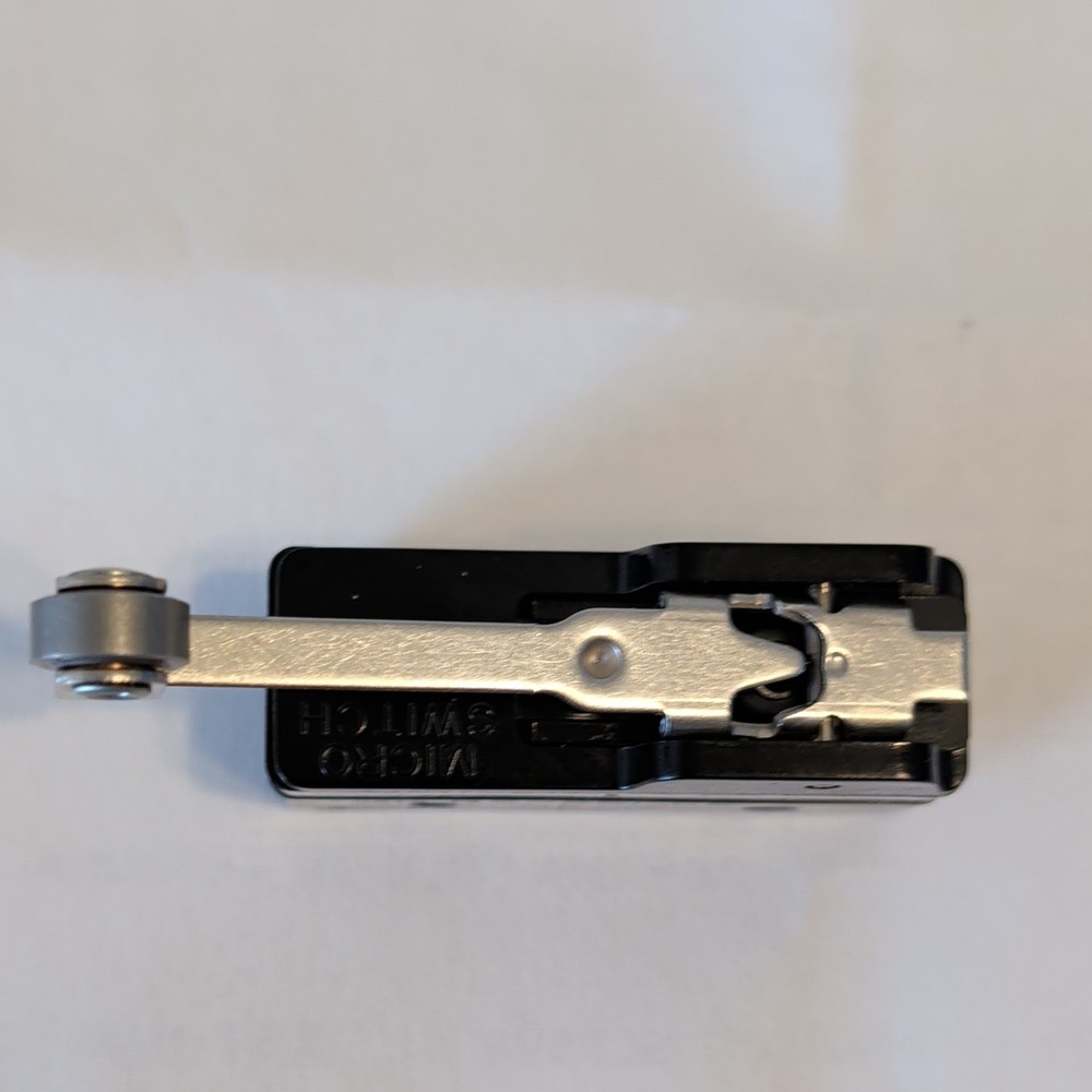 BZ-2RW82 Basic Switch Roller switch Micro switch SPDT 15A BZ Series BZ-2RW82