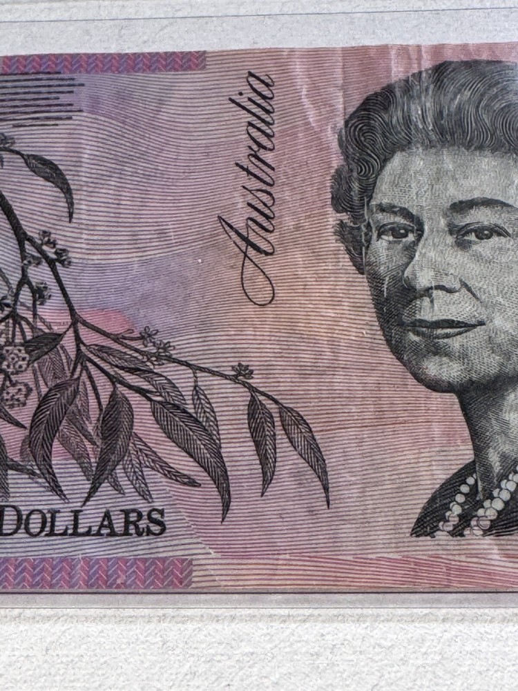 2005 Australia $5 Polymer Banknote Prefix AB P# 57c