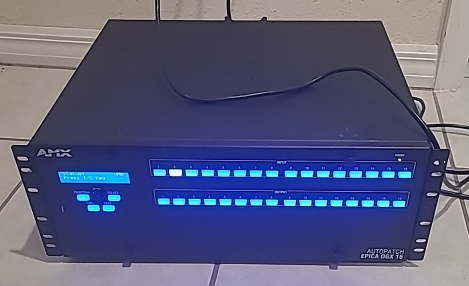 AMX AUTOPATCH EPICA DGX 16 DM SWITCH