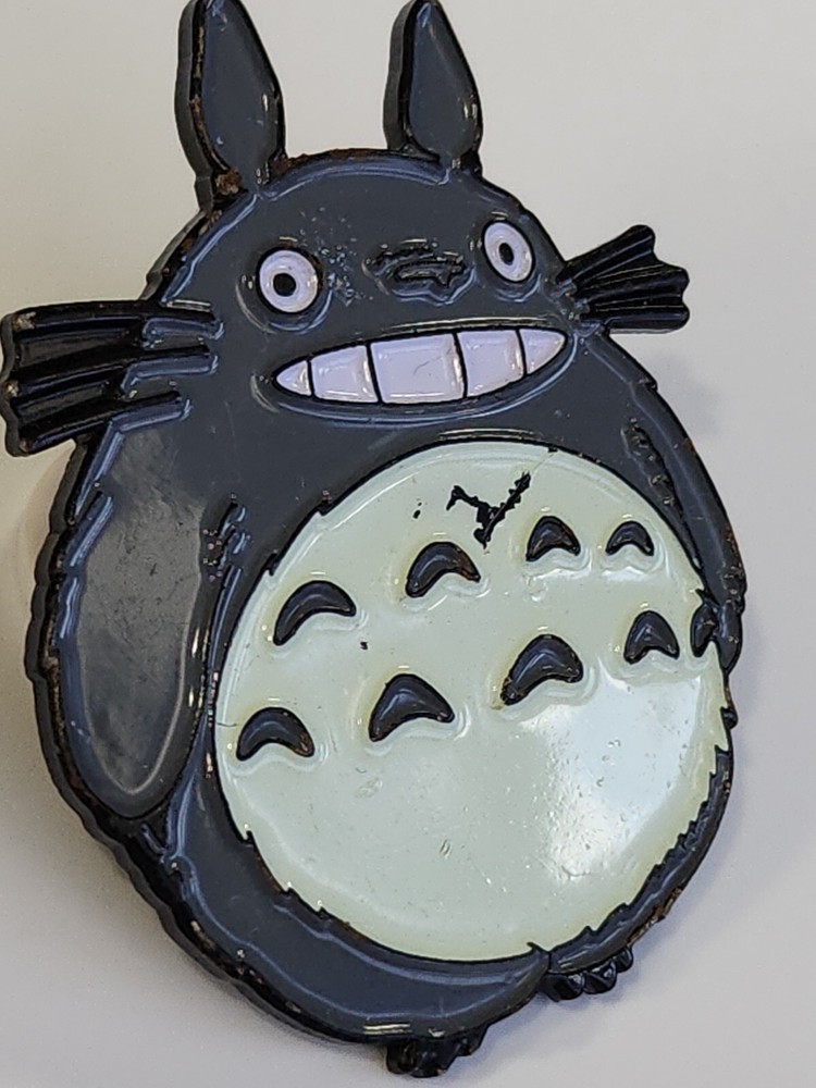 Smiling Cartoon Rabbit Lapel Pin SCRATCHED
