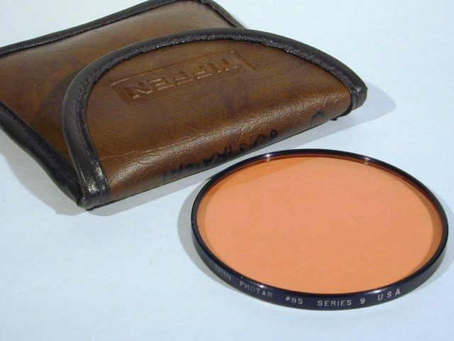 TIFFEN SERIES 9 STRAIGHT #85 FILTER WITH ITS ORIGINAL POUCH