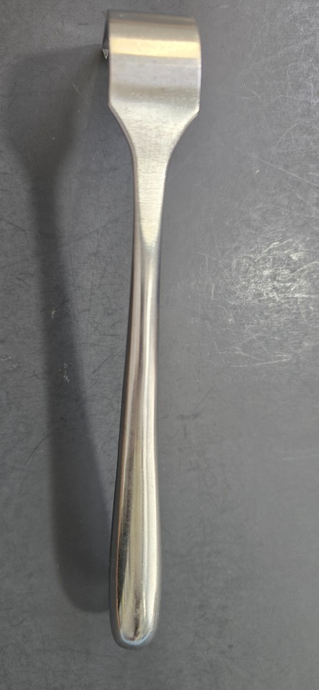 Codman Surgical Meyerding Retractor 8 3/4" Blade 1" x 3" Ref: 50-1065