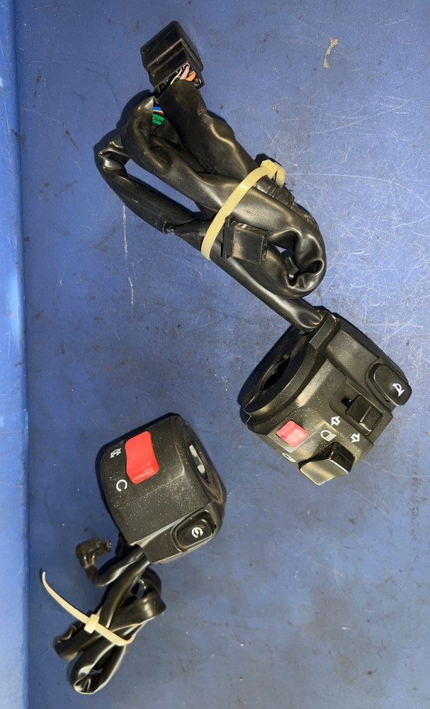 2015 Kawasaki Ninja 650 ex650 Right Left side handlebar switch control