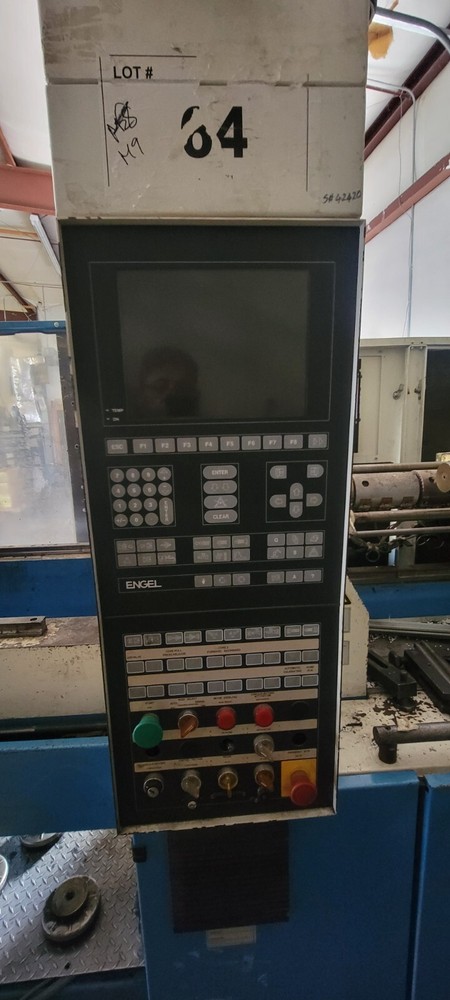 90T Engel molding machine