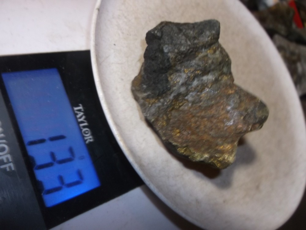 Gold, silver, copper, 133 grams samples ,ore high grade .