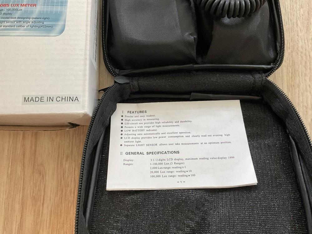 Digital Lux Light Meter LX1010BS-Mastech Luxmeter With Protective Case