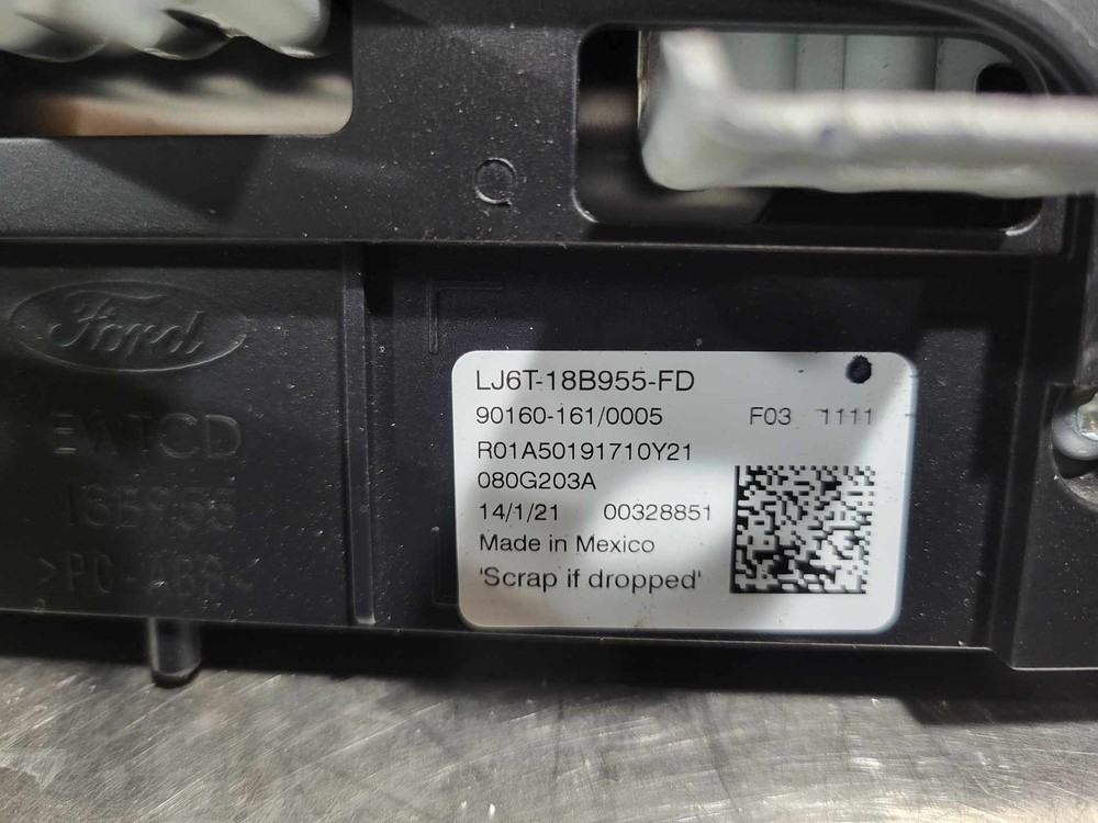 Info-gps-tv Screen FORD ESCAPE 21