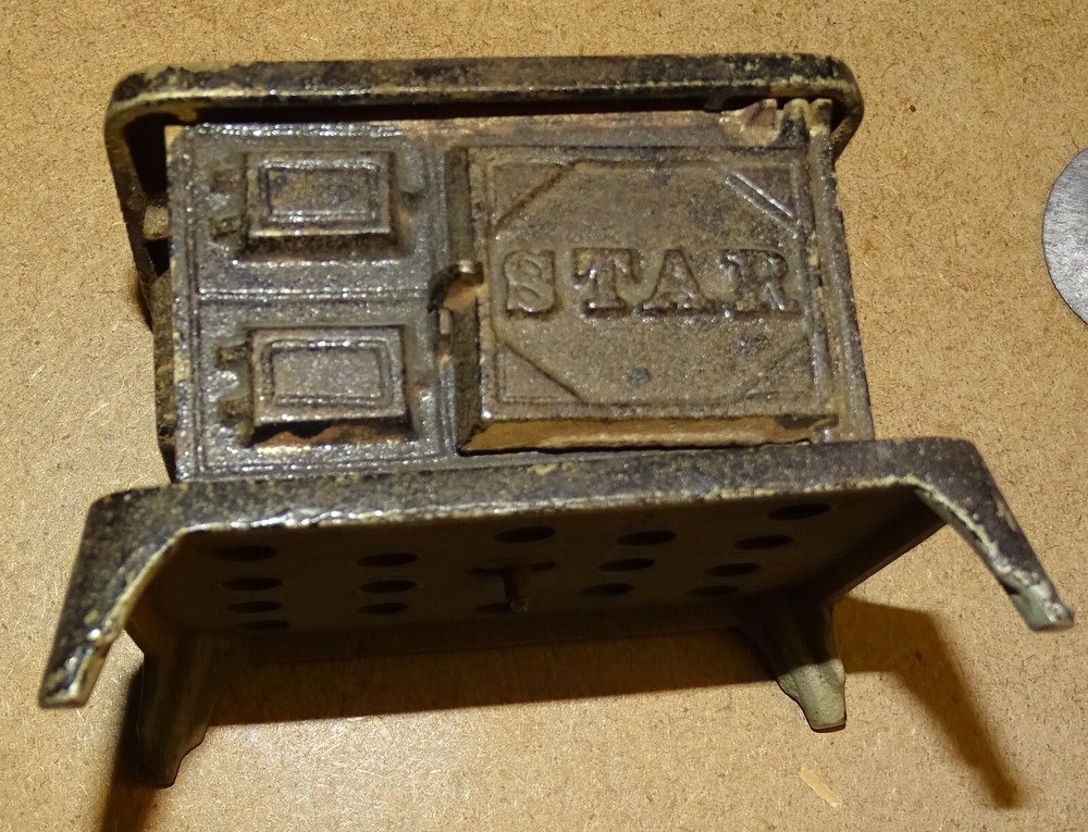 Minatare STAR Cast Iron Stove