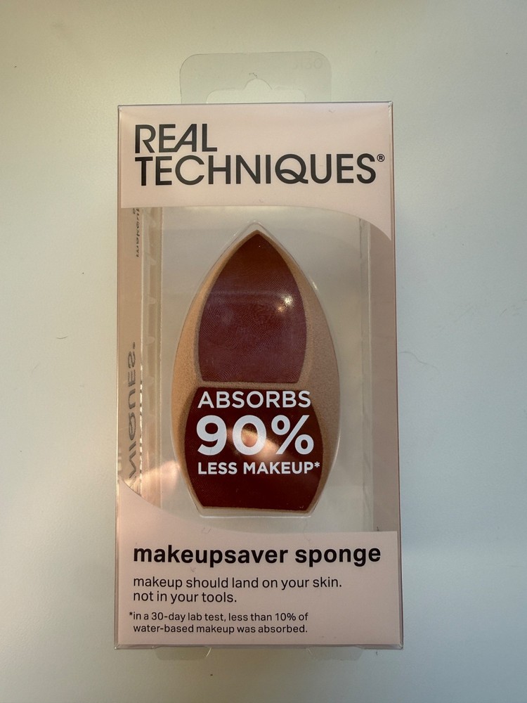 Real Techniques Makeupsaver Sponge BNIB