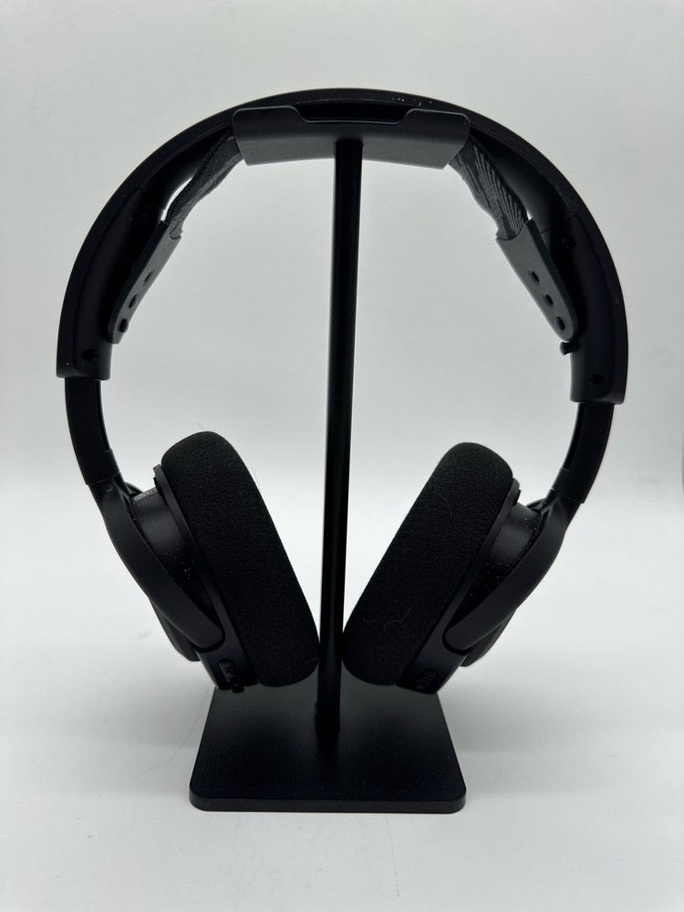 SteelSeries Arctis Nova 3 Multi-Platform Gaming Headset Black