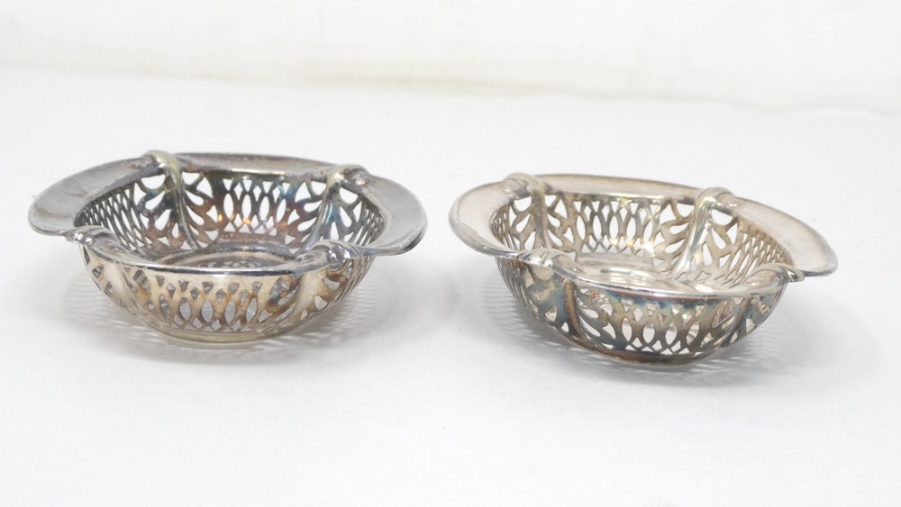 Pierced Oval Bon Bon Dish Pair Silver Plated Openwork Lattice Shell Motif