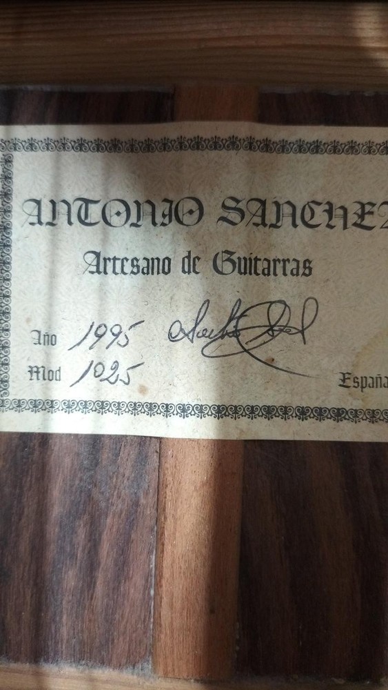 ANTONIO SANCHEZ 1025 Classical Guitar