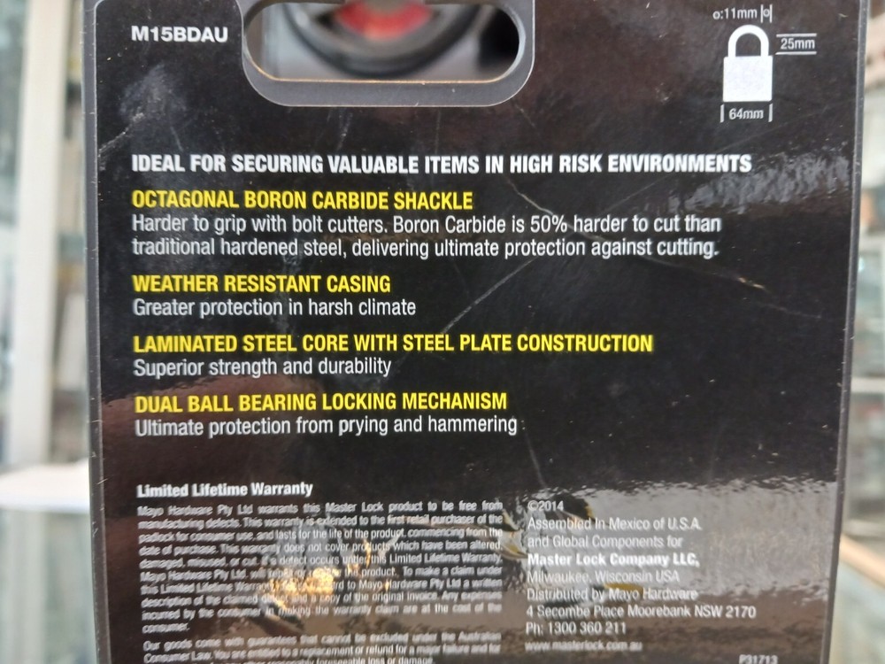 MASTER LOCK PADLOCK EXCELL 32mm OCTAGONAL BORON CARBINE SHACKLE LAMINATED