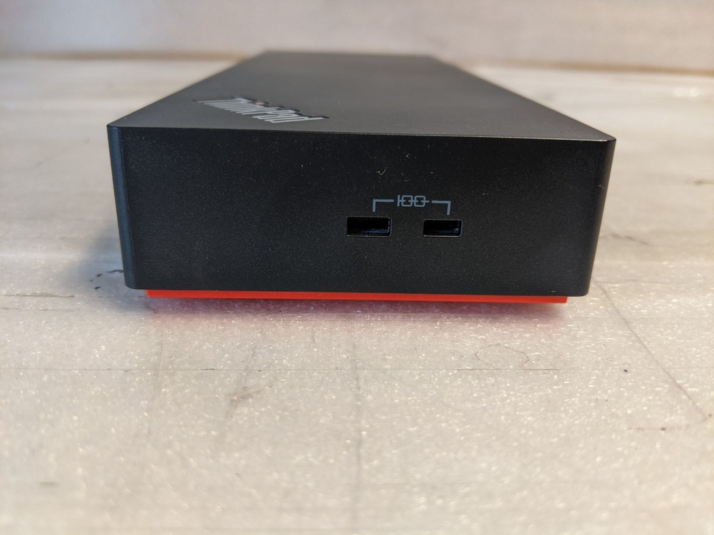 Lenovo ThinkPad Universal Thunderbolt 4 Dock DK2131