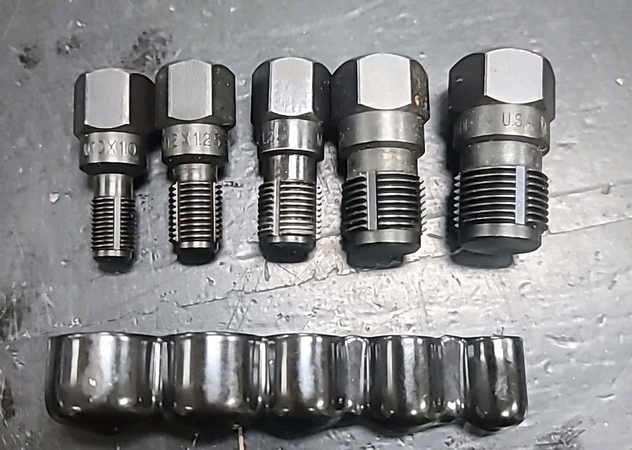 Lang 1030 5 Piece Spark Plug Thread Chaser Tap Set