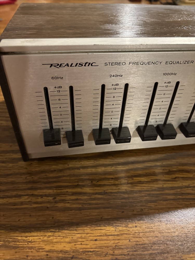 Vintage Realistic 31-1987 Stereo Frequency Equalizer - Tested