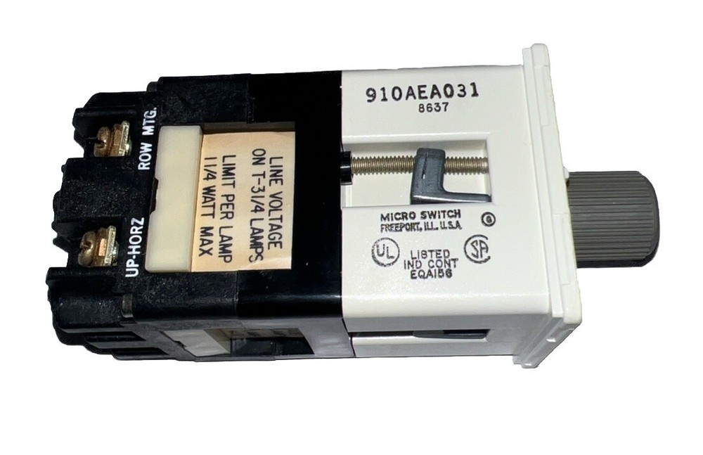 HONEYWELL 910AEA031 MICRO SWITCH ILLUMINATED SELECTOR SWITCH
