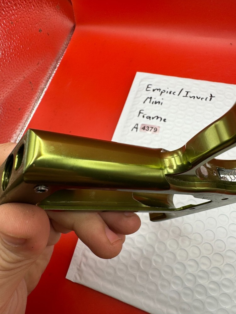 Empire/Invert Mini Frame