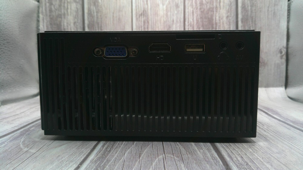 C7 Wireless Mini Projector, Black