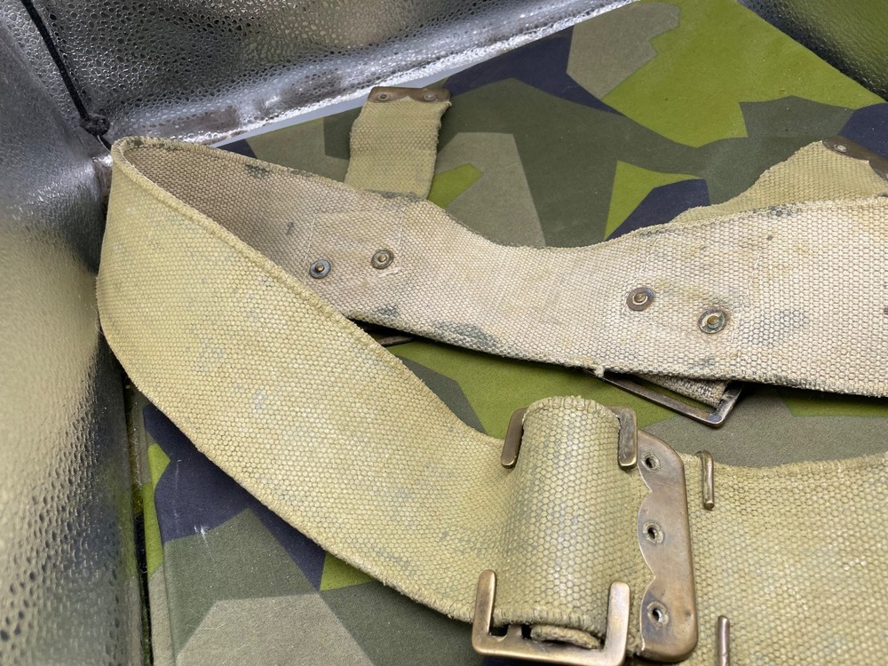 Original WW1 British Army 1908 Pattern Webbing Belt - Approx Size 40" Waist