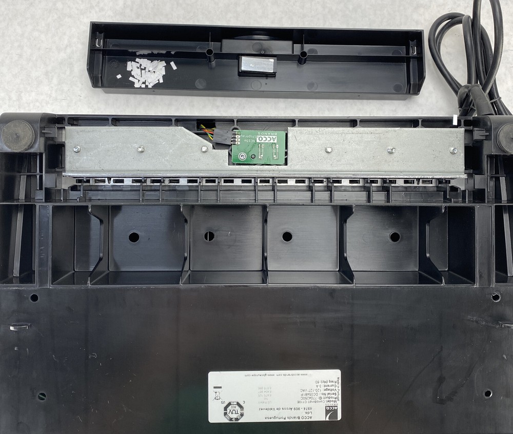 Acco 7704250C Swingline GBC CombBind C110E Binding Machine