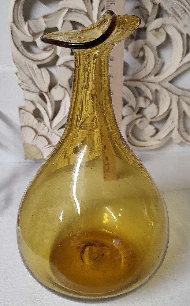 VINTAGE BLENKO? YELLOW Large GLASS DECANTER