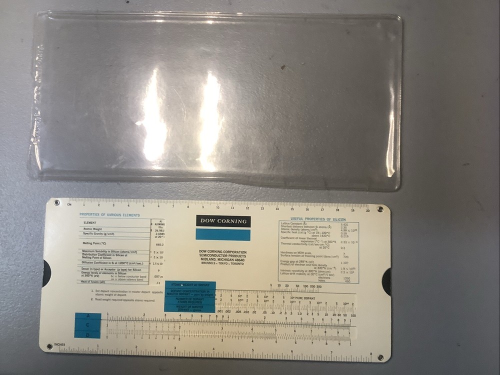 1973 Perrygraf Dow Corning Silicon Slide Rule with Authentic Perrygraf Case
