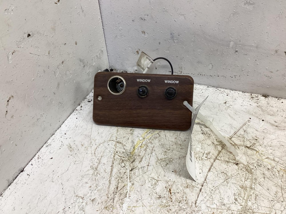 1991-2010 Freightliner FLD120 CLASSIC Dash Panel - Used