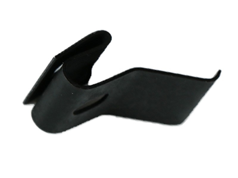 Retaining clip for Mercedes radiator grille