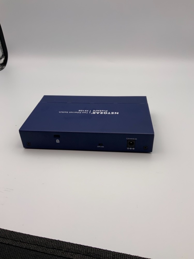 NetGear ProSafe Gigabit Switch (GS108) 2217