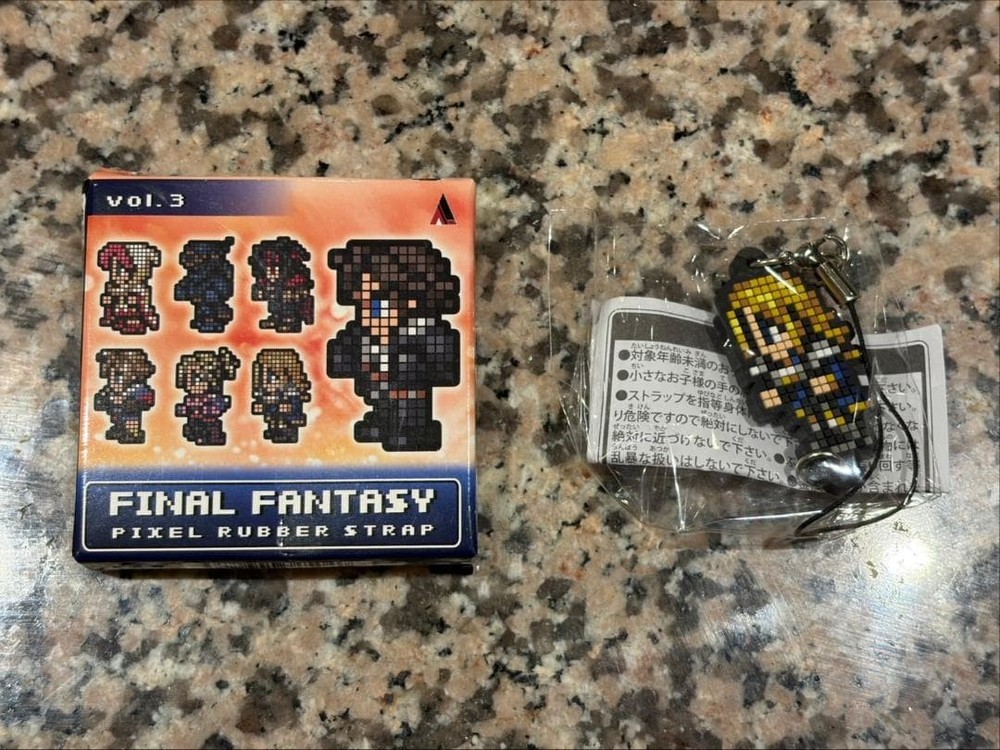 Final Fantasy Pixel Rubber Strap FFT Agrias