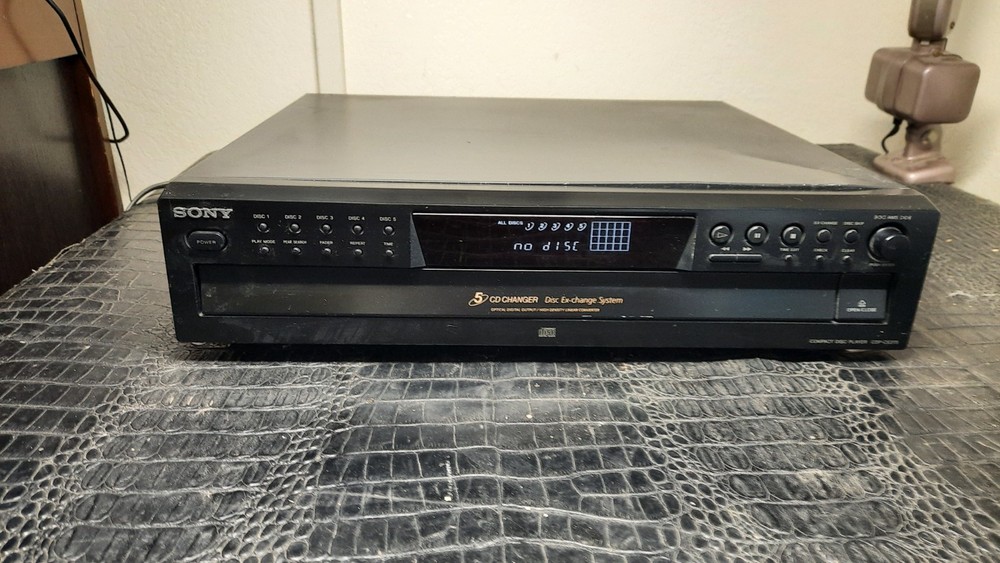 Sony Compact Disc Player 5 Disc Cdp-ce275 Tested Works