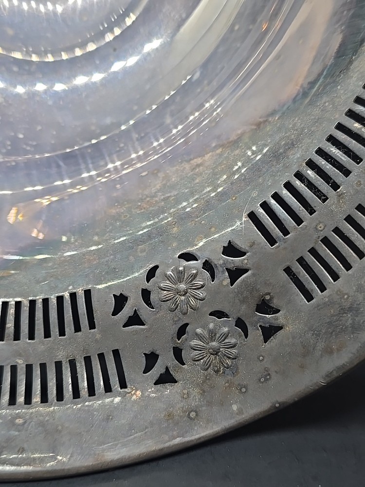 FRIEDMAN SILVER CO. SILVERPLATE PEDESTAL BOWL