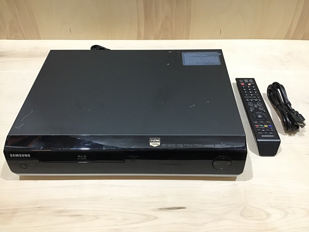 Samsung BD-P1400 1080P Blu-Ray Disc/DVD Player