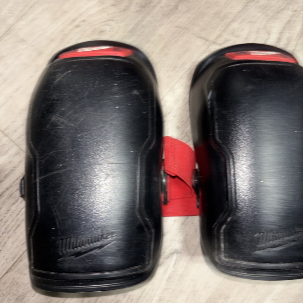 Milwaukee Stabilizer Knee Pad Black