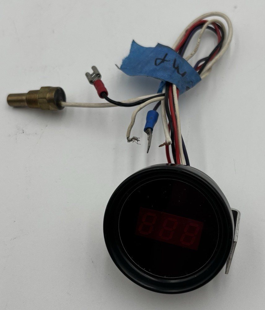 Bundle of Vintage Vehicle Electronics