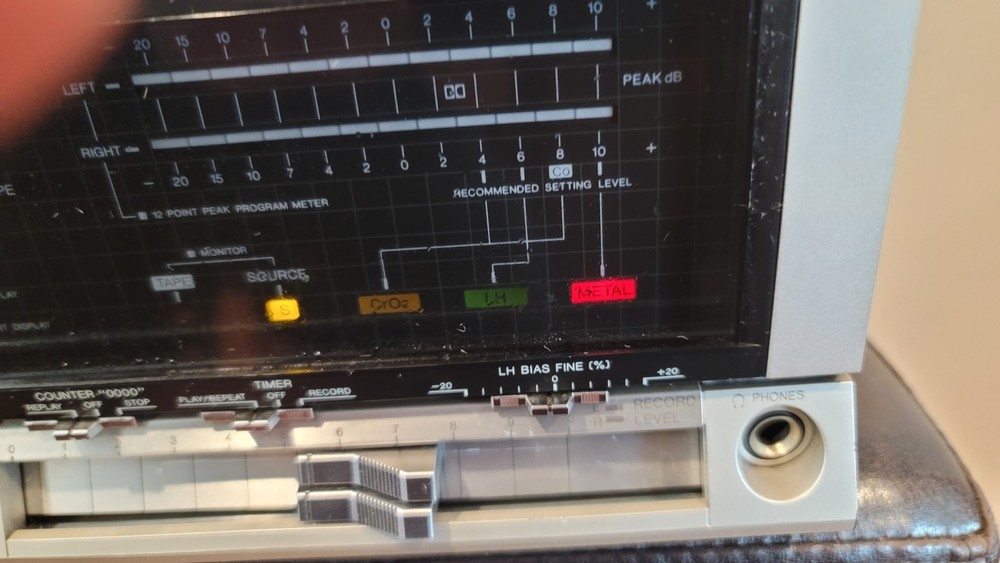 Aiwa AD 3700U Cassette Deck